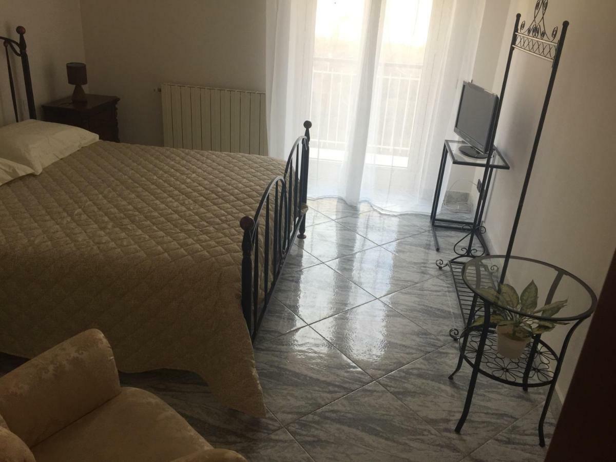 La Salida Del Sol Bed & Breakfast อากริเจนโต ภายนอก รูปภาพ