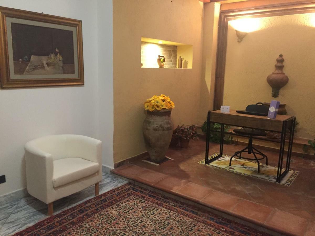 La Salida Del Sol Bed & Breakfast อากริเจนโต ภายนอก รูปภาพ
